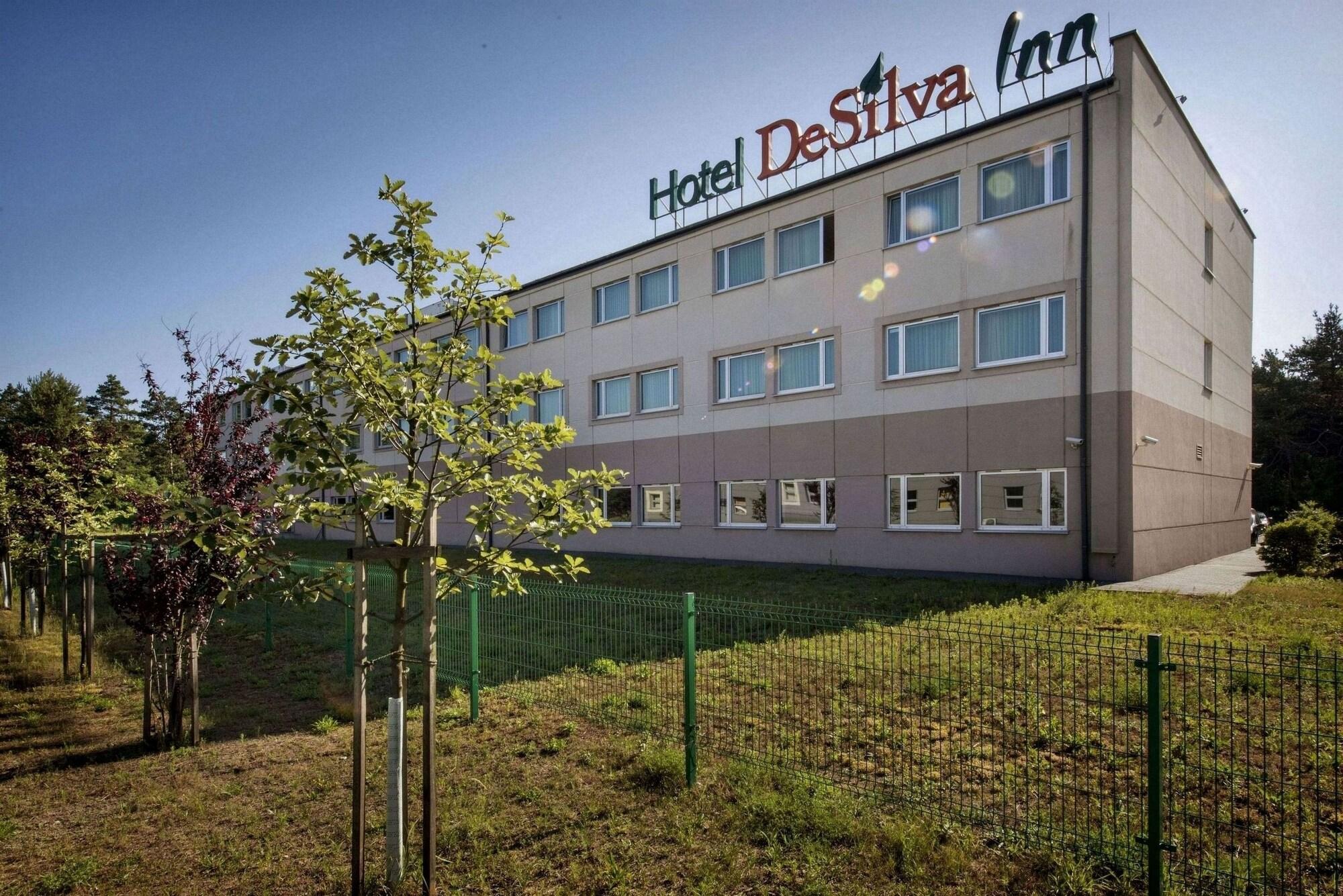 Desilva Inn Katowice Airport Pyrzowice Exterior foto