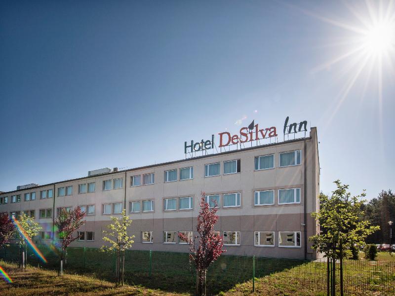 Desilva Inn Katowice Airport Pyrzowice Exterior foto